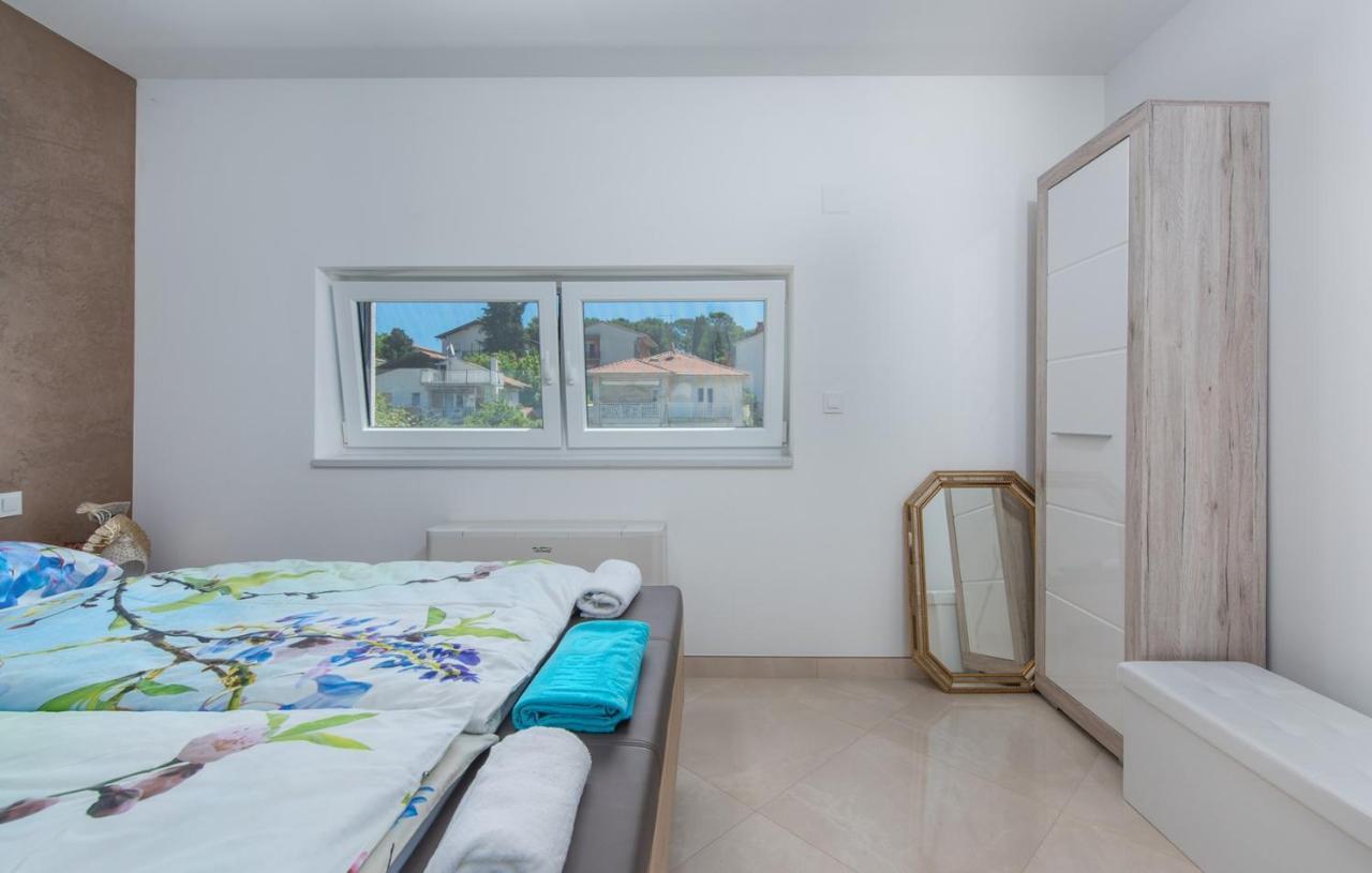 PUY Modern Apartments With Shared Pool Near The Sea מראה חיצוני תמונה